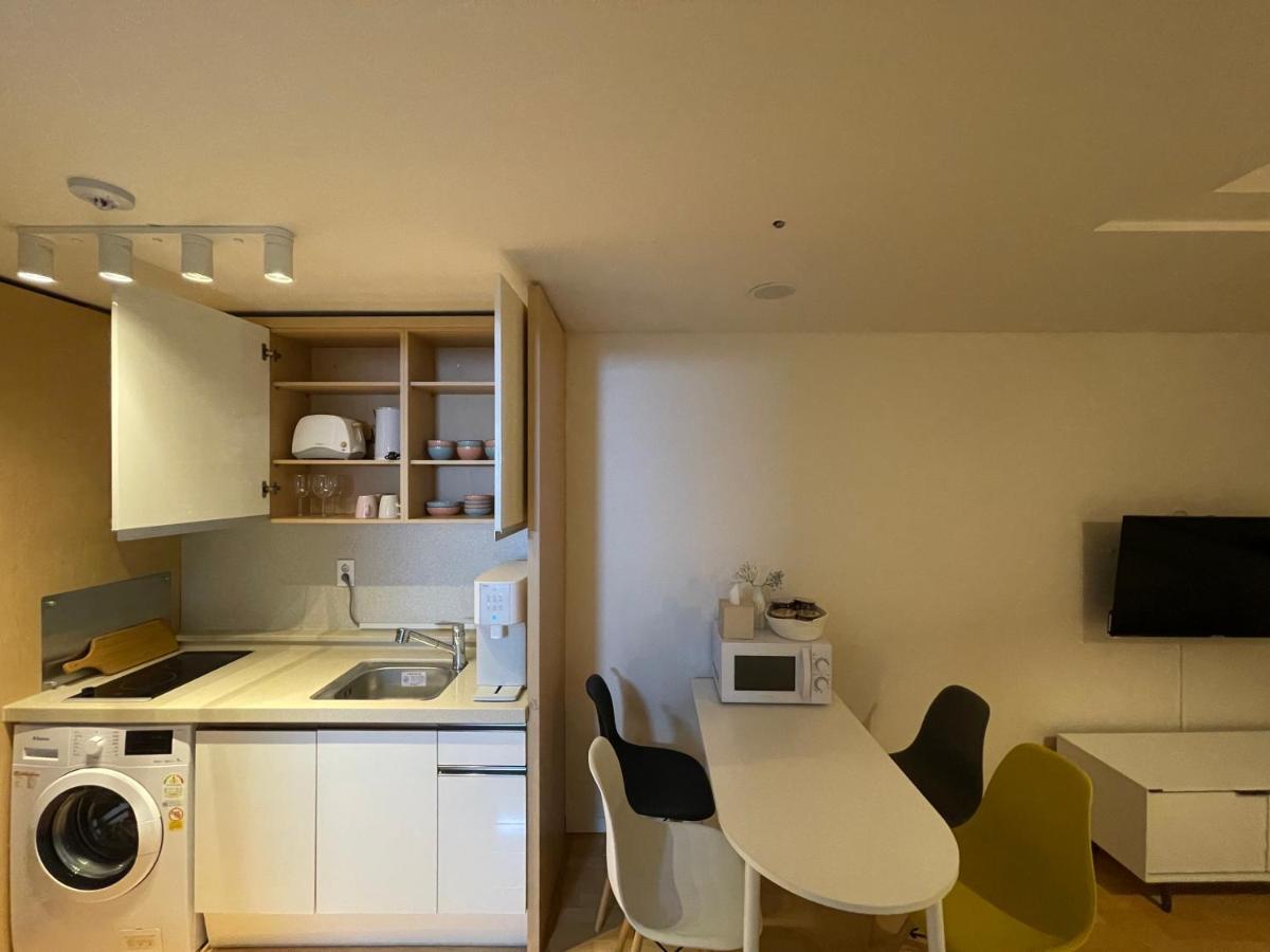 Winsome_Hongdae Apartment Seoul Exterior photo